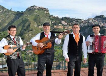 Taormina. L’orchestrina siciliana “I D’Amuri” si prepara alla stagione 2022