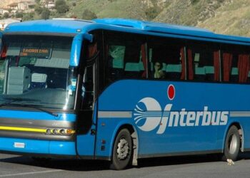 Unione dei Comuni Naxos e Taormina. Russo: “Più corse dei bus e a tariffe agevolate”