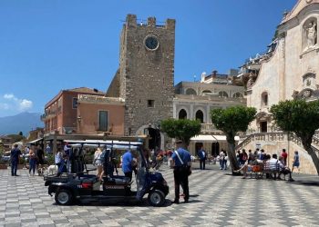 Controlli dei Cc di Taormina: un 37enne di Francavilla arrestato per droga. Numerose le denunce per vari reati