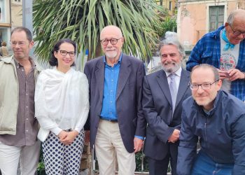 Taormina. Una targa a Porta Messina per ricordare lo storico Ciccio Cipolla