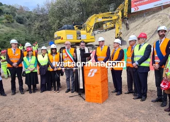 Doppio binario, il ministro Matteo Salvini avvia i lavori della tratta Taormina-Fiumefreddo