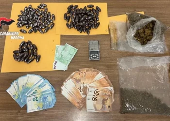 Scoperto con oltre 1,5 kg di droga in un appartamento preso in affitto in nero: 38enne arrestato dai Cc di Taormina