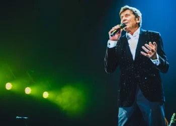 Gianni Morandi il 10 agosto 2023 a Taormina: biglietti in vendita dal 3 aprile