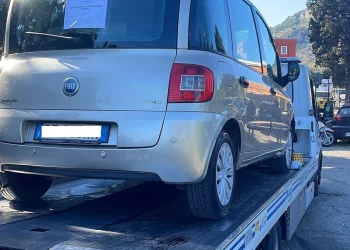 Taormina. Noleggia “in nero” auto a turista: scoperto e multato dalla Polizia municipale