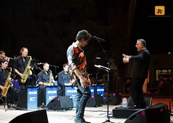 Max Gazzè e l’Orchestra Jazz Siciliana in tournée. Il 2 agosto 2023 a Taormina