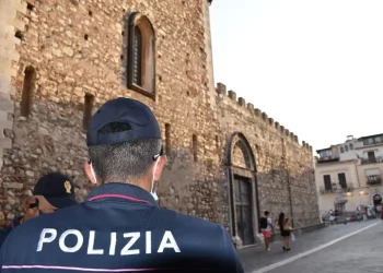 Taormina. Spaccio di droga nel centro storico: 4 arresti della Polizia