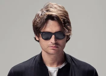 Angelo Duro il 7 agosto 2023 al Teatro Antico di Taormina con lo spettacolo: “Sono cambiato”