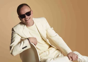 Gigi D’Alessio raddoppia al Teatro Antico di Taormina: nuovo concerto il 3 settembre 2023