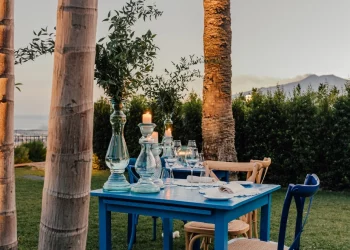 San Domenico Palace Taormina. Luna Nova: il 17 luglio 2023 gli chef Massimo Mantarro e Tommaso Luongo celebrano il vegetale in una cena a 4 mani