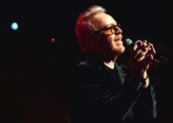 Umberto Tozzi il 23 settembre 2023 al Teatro Antico di Taormina con “Gloria forever”