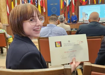 Comprensivo 1 Taormina. Concorso “Nicholas Green”: premiata la studentessa Manuela Parisi