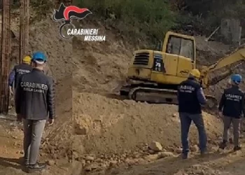 Cantieri edili controllati dai Cc a Giardini e Alì Terme: denunciati i titolari, ammende per oltre 100mila euro