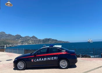 Letojanni. Tenta di entrare in un’abitazione per rubare ma viene scoperto: 22enne arrestato dai Cc