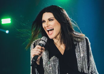 Laura Pausini a Messina. Dopo i primi due sold out, ecco la terza data: 31 dicembre 2024