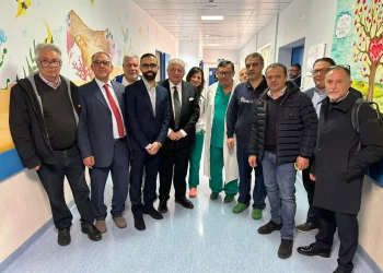 Ccpm Taormina. De Luca: “Da alcune parlamentari solo sceneggiate e selfie, da noi invece fatti concreti”