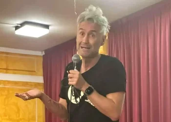 Vincenzo Schettini: “La Fisica che ci piace” all’Istituto comprensivo 1 di Taormina