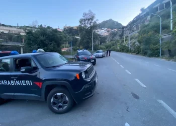 Controlli dei Cc della Compagnia di Taormina. Sette denunce e due giovani segnalati per droga