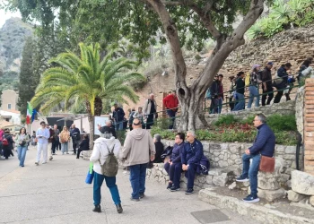 Taormina e Giardini. Teatro Antico, Isolabella e Museo di Naxos: il 5 maggio 2024 oltre 8600 visitatori