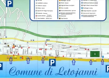 Letojanni. Parcheggi a pagamento e strisce blu attivi dal 29 giugno 2024