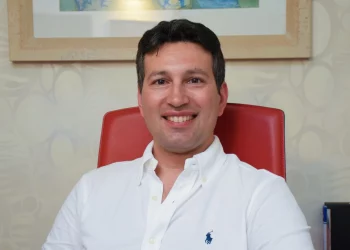 Messina. Il noto ortopedico Sigismondo Mauro entra nella famiglia di Villa Salus