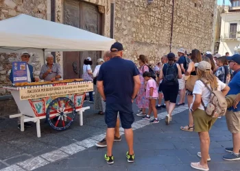 Kiwanis club Taormina: raccolti fondi per il reparto di Pediatria dell’ospedale “S. Vincenzo”