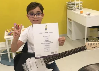 Giardini. Gioele Miano in finale al Tour Music Fest 2024. Pavone (Decibel Music Lab di Taormina): “Un vero talento”