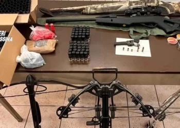 Detenzione illegale di armi e munizioni, un 23enne arrestato dai Cc di Taormina a Francavilla
