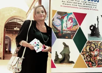 Taormina. Kiwanis Tauromenium Valle Alkantara: mostra “Espressionismo Astratto 2000” di Sarah Foti Angelico