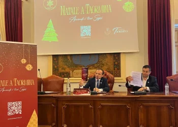 Natale 2024 a Taormina. Presentato il programma degli eventi. Il 17 novembre accensione delle luminarie