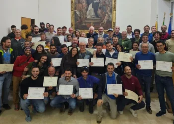 Guide vulcanologiche, concluso il corso a Linguaglossa: 42 nuove abilitazioni in Sicilia