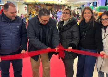 Letojanni. Inaugurato il “Christmas Village”: è già boom di presenze