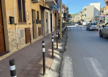Associazione Imprenditori Trappitello Taormina: “No ai paletti sul marciapiede di via Francavilla”