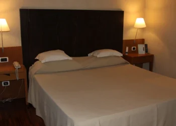 Affitti brevi e self check in: controlli della Polizia anche nella zona jonica messinese