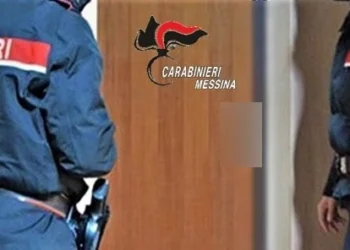 Giardini. In casa nascondeva 120 grammi di marijuana già suddivisa in dosi: 24enne arrestato dai Cc