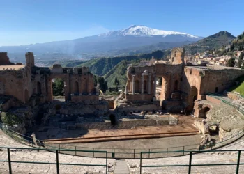 Taormina e Giardini. Cgil: “Lavoratori dei servizi dei Beni culturali appesi a un filo, chiediamo garanzie”