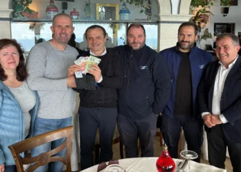 Taormina. Dipendente Asm trova portafoglio con 810 euro e lo restituisce al proprietario