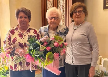 Taormina. Festa per i 100 anni di nonna Francesca
