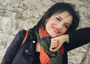 “Raccontami una storia, prof!”: nuovo romanzo della scrittrice taorminese Concettina Costa