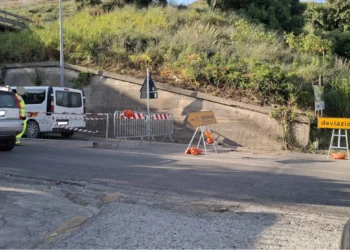Taormina. Brillamento del costone roccioso di via Garipoli (18 maggio): A18 “zona rossa” fino a Giardini