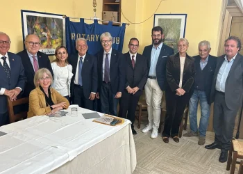 Rotary club Taormina. “Diritto canonico e diritto vaticano a confronto”: lectio magistralis di Vito Livadia