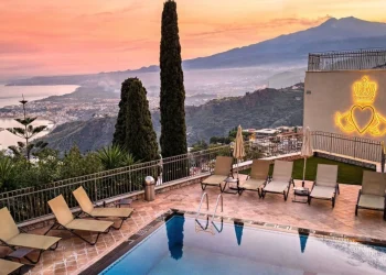 Riparte la stagione dell’Hotel Villa Angela: panorami e relax nel cuore di Taormina