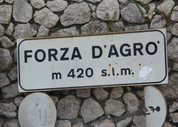 Operazione dei Cc di Taormina. False residenze a Forza d’Agrò: quattro arresti