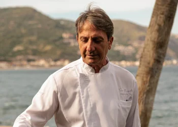 Taormina. Flame: la nuova esperienza gastronomica di Atlantis Bay, dove il fuoco incontra il mare