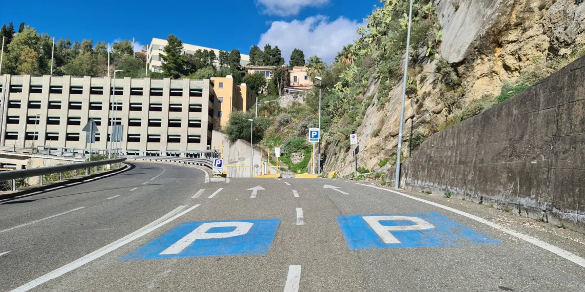 Asm Taormina. Parcheggi e funivia: dal 1° agosto 2026 scattano (forse) le nuove tariffe