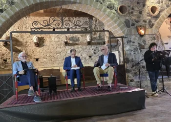 Taormina. “Come foglie nella tormenta”: presentato il libro di Nino Buda (94 anni)