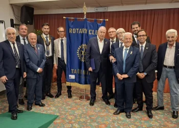 Rotary club Taormina. Marco Vassallo nuovo presidente: subentra a Carlo Turchetti