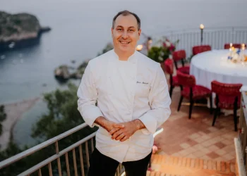 Taormina. Grand Hotel San Pietro: il ristorante Bàtu entra nella Guida Michelin