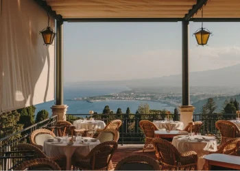 Taormina. Il Grand Hotel Timeo al primo posto in Italia nella classifica inglese “Readers’ Choice Awards” 2026 di Condé Nast Traveler